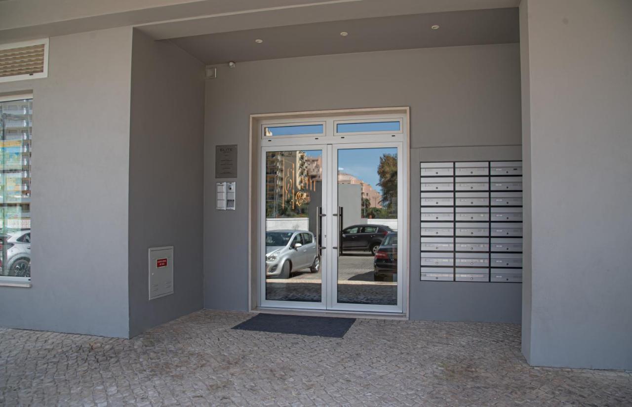 Apartamento Elegante Com Garagem E Piscina Na Praia Da Rocha 포티마오 외부 사진