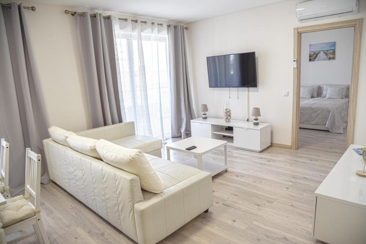 Apartamento Elegante Com Garagem E Piscina Na Praia Da Rocha 포티마오 외부 사진