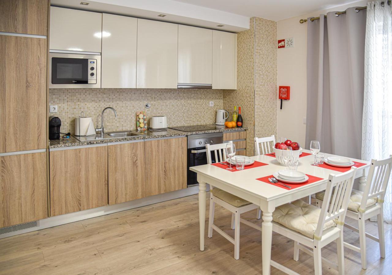 Apartamento Elegante Com Garagem E Piscina Na Praia Da Rocha 포티마오 외부 사진