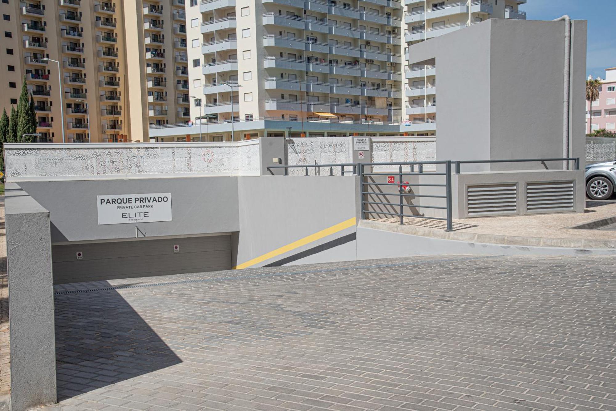 Apartamento Elegante Com Garagem E Piscina Na Praia Da Rocha 포티마오 외부 사진